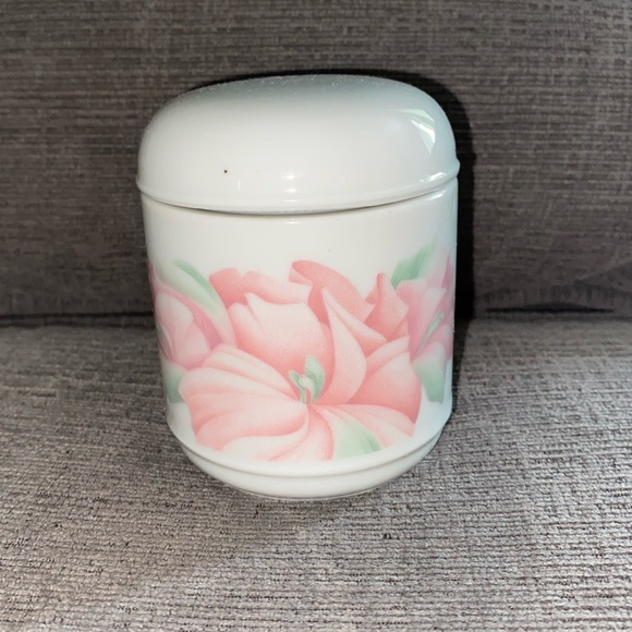 Vintage Anais Anais Scented Candle by Cacharel. This is a rare and vintage find. - Picture 1 of 10